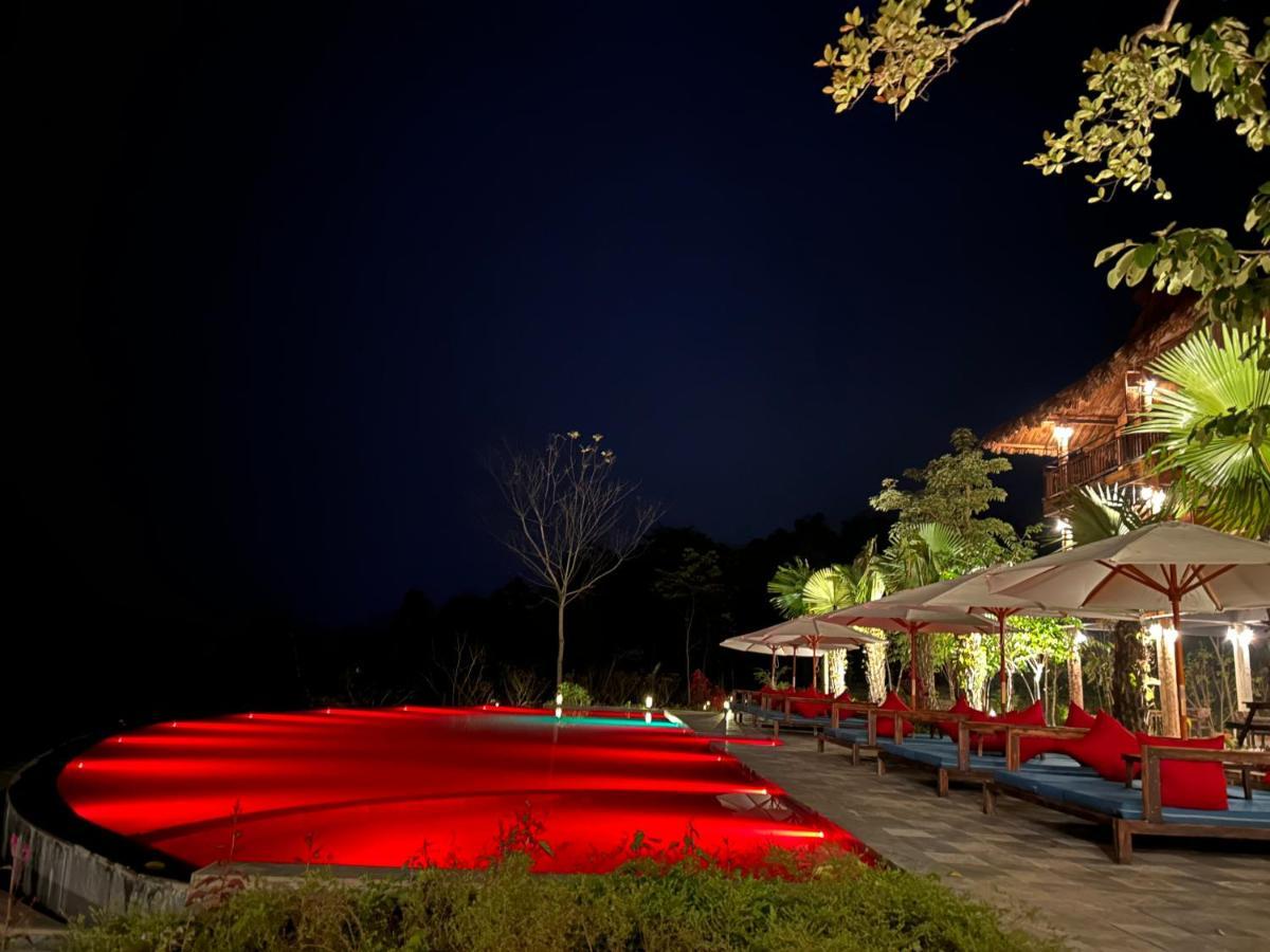 Amigo Pu Luong Hotel Lang Bang Exterior foto